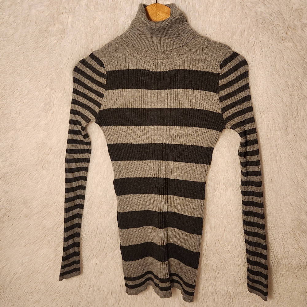 Yoki Gray and Black Striped Turtleneck Sweater